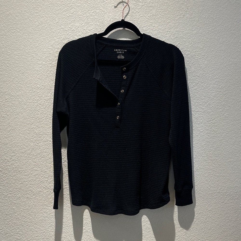 American Eagle Dark Gray Knit Top size small